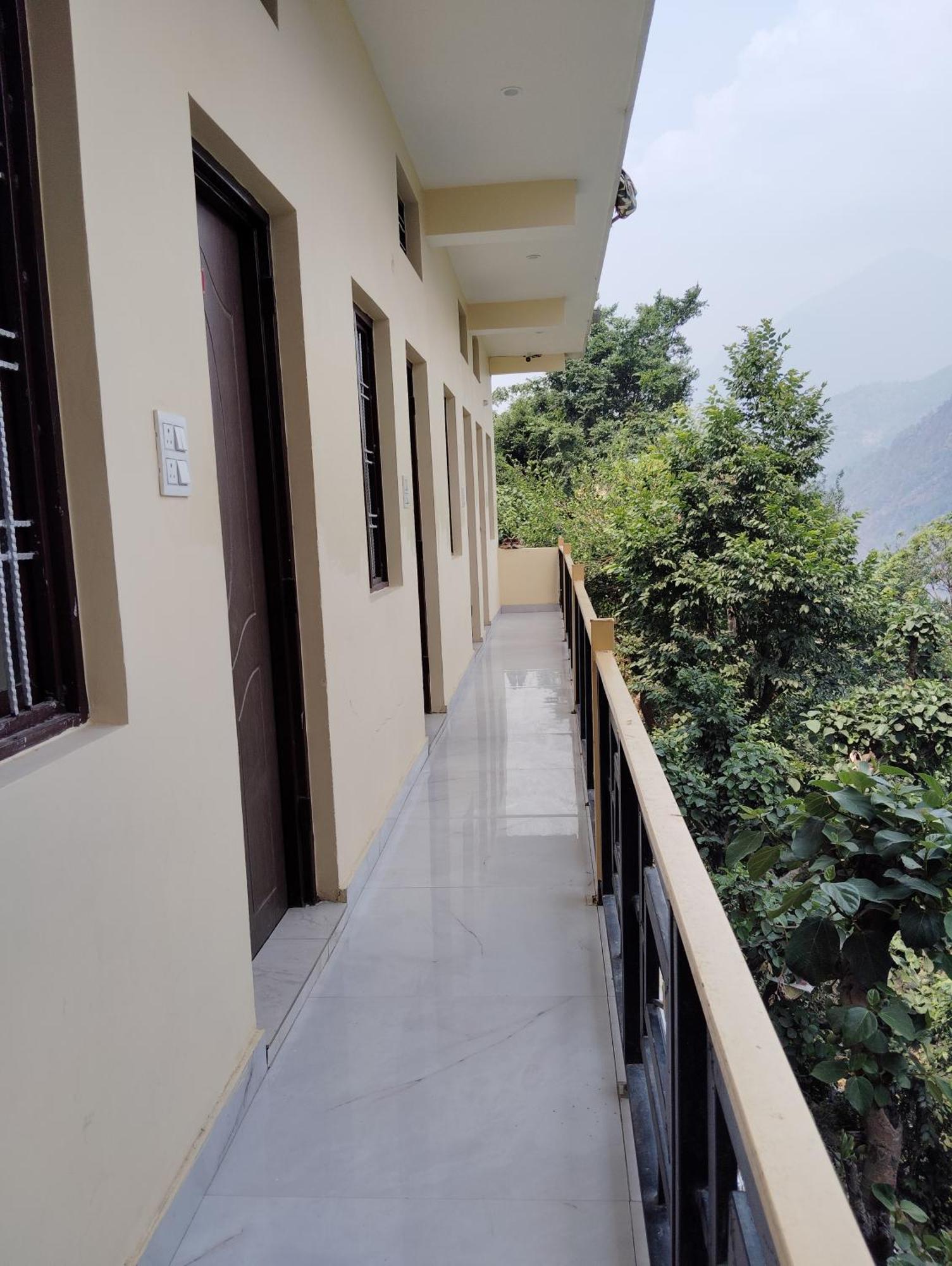 Hotel Narayana Residency Gupta Kāshi Exteriör bild